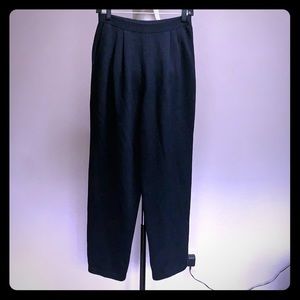 Classic pleated Santana knit black tapered pants